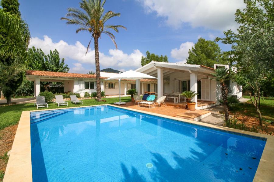 Properties for sale in Mallorca Formentor Cala Saint Vincenc
